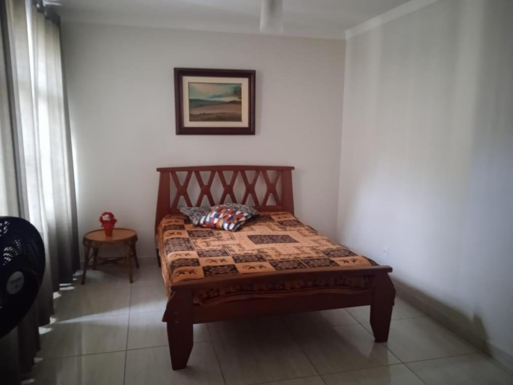 Apartamento A 50M Da Praia Do Forte Κάμπο Φρίο Εξωτερικό φωτογραφία